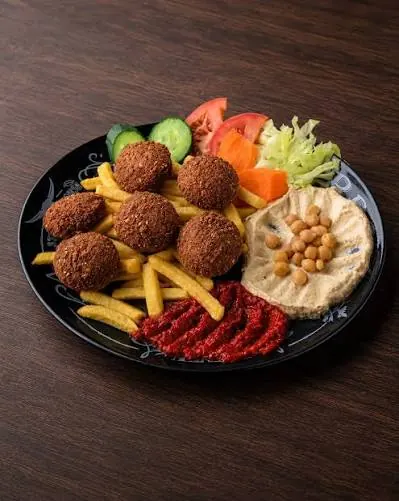 Hummus & Falafel Bowl
